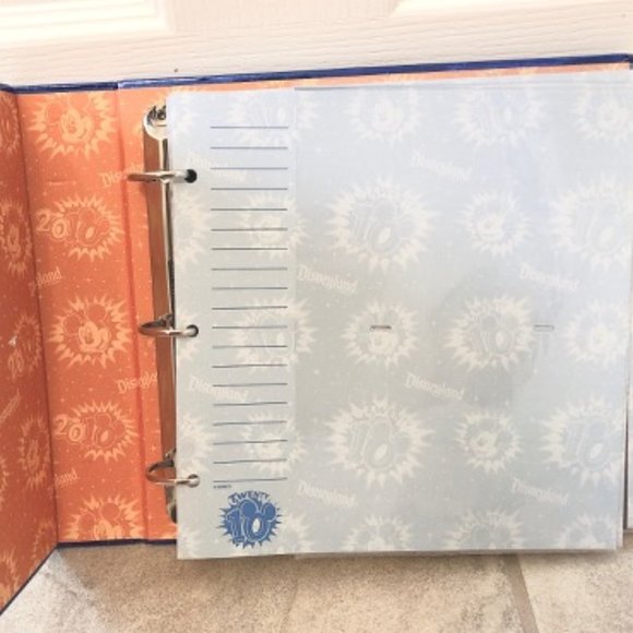 NEW Walt Disney Photo Album Disneyland Photo Mickeymouse - Picture 9 of 13